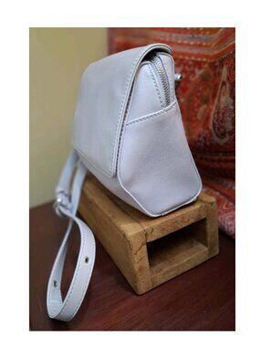 Matt & Nat Lilac Crossbody Bag